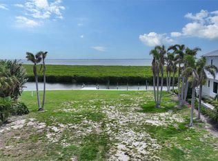 1630 Harbor Cay Ln #23, Longboat Key, FL 34228