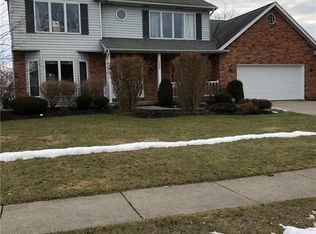 177 Sunburst Cir, East Amherst, NY 14051