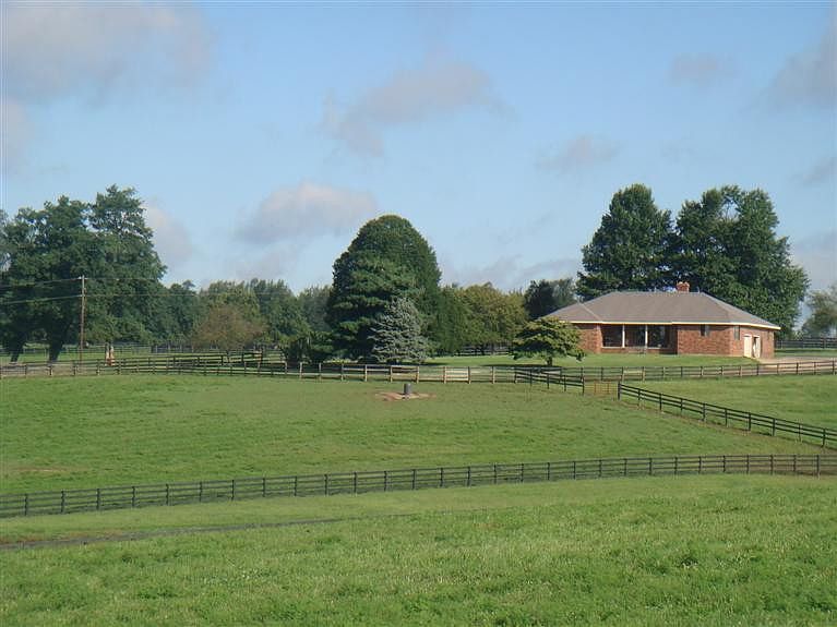 2nd image of 3349 Elkchester Rd Lot A