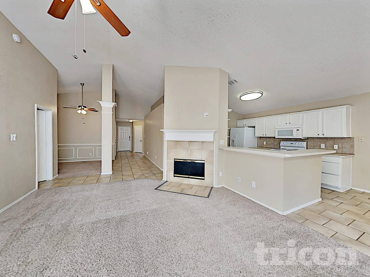 9036 Stillwater Trail Fort Worth TX — Photo 2