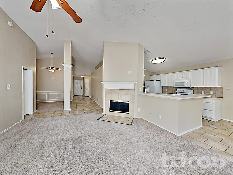 9036 Stillwater Trl — Photo 2