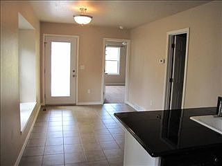 3rd image of 2034 S 13th St W #B