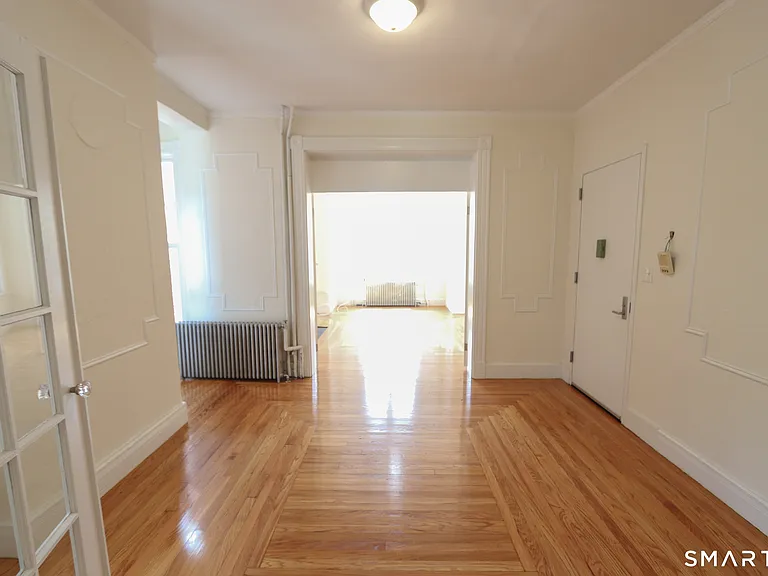 235 Wooster St #2 — Photo 15