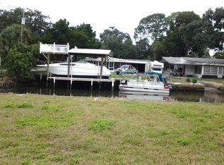 14125 Pine St, Hudson, FL 34667