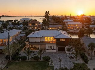 405 28th St, Holmes Beach, FL 34217