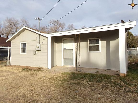 2nd image of 1613 S Avenue H