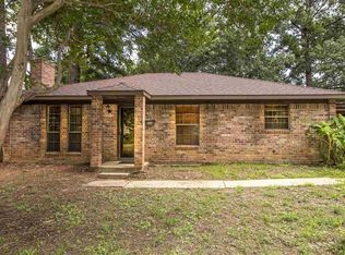 604 Rockwood Ln, Longview, TX 75604