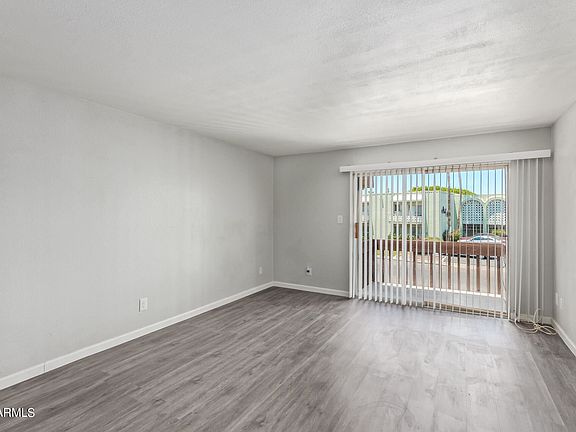 2nd image of 1701 W Tuckey Ln #221