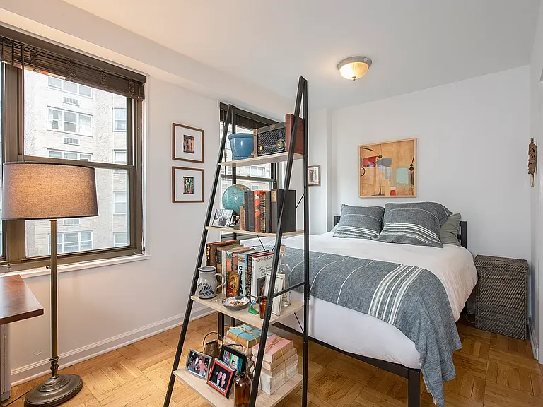 35 E 38th St #5A — Photo 5