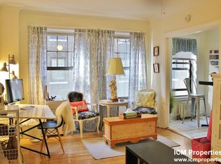 538 W Briar Pl #8-K, Chicago, IL 60657