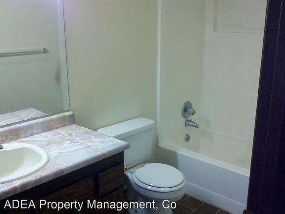 4th image of 815 SW Higgins Ave APT 5D