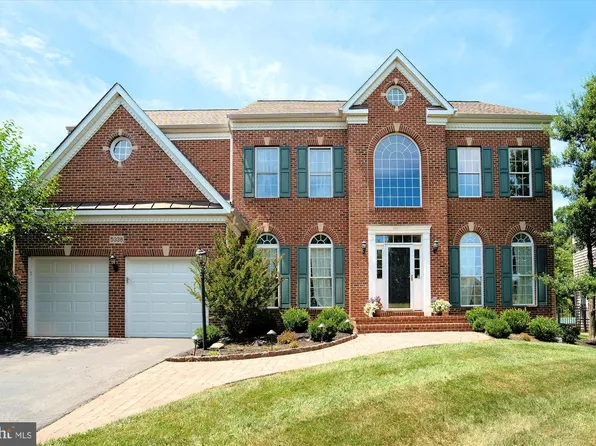 5338 Grovemont Dr, Elkridge, MD 21075