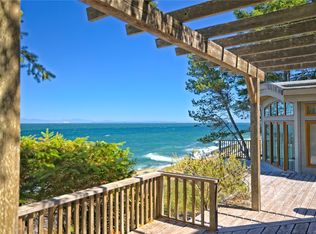 37 Salamanca Rd #2, Southern Gulf Islands, BC V0N1P0