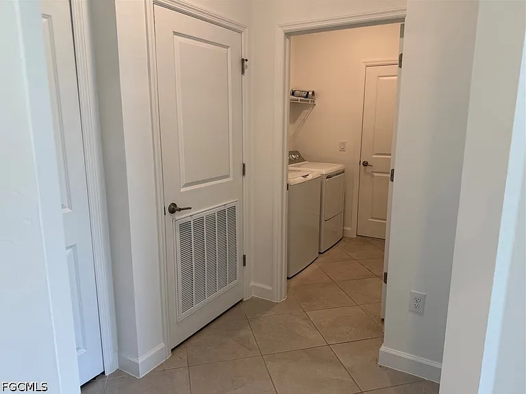 9093 Leatherwood Loop — Photo 29
