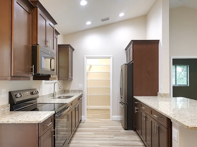7076 Quarry St — Photo 27