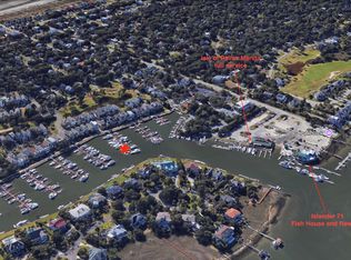 40 41st Ave #C18, Isle Of Palms, SC 29451