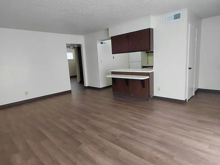Prairie Sun Apartments — Photo 21