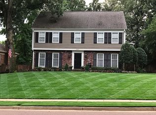 8275 Park Ridge Dr, Germantown, TN 38138