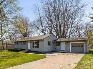 4812 Raymond Rd, Midland, MI 48642