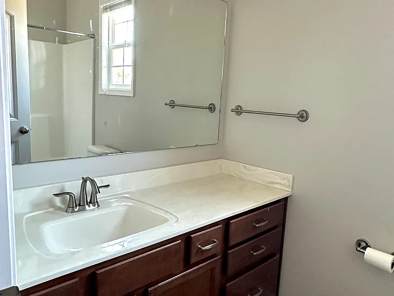 6008 Crown Ridge Ct — Photo 14