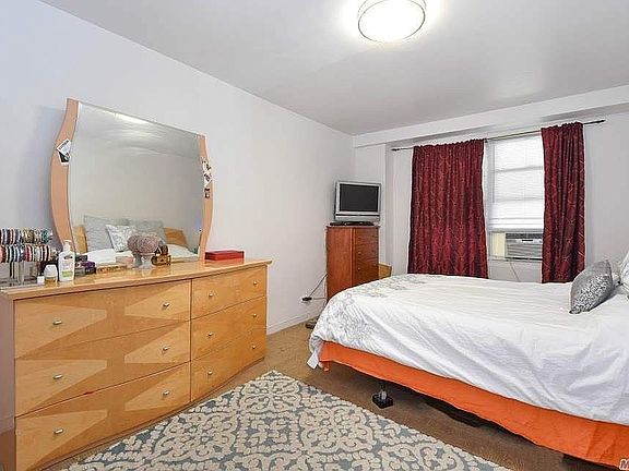 5th image of 98-20 62nd Dr APT 7G