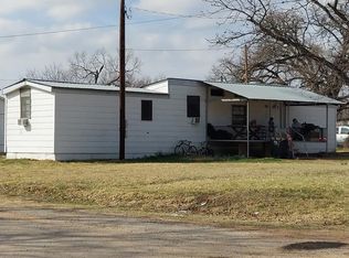 608 Bridge St, Mason, TX 76856
