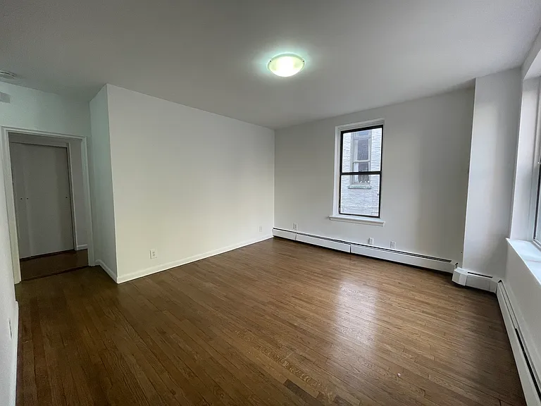 401 Convent Ave #HOU — Photo 2
