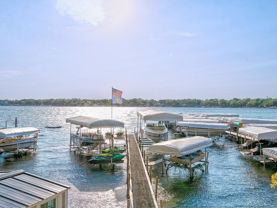 15339 212th Ave, Spirit Lake, IA 51360 Zillow