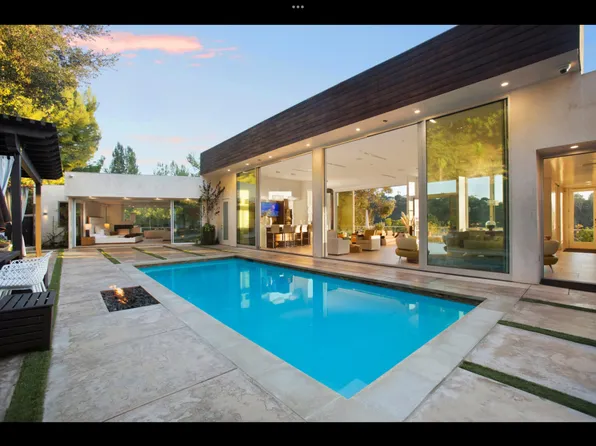 (undisclosed Address), Beverly Hills, CA 90210