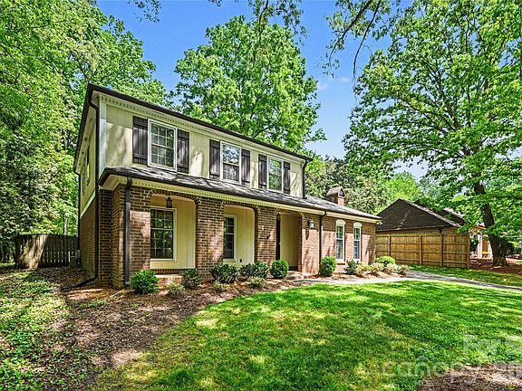 3rd image of 9101 Hinson Dr