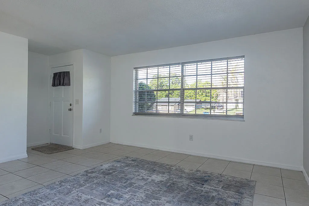 1516 South Boundary Street - 1 — Photo 4