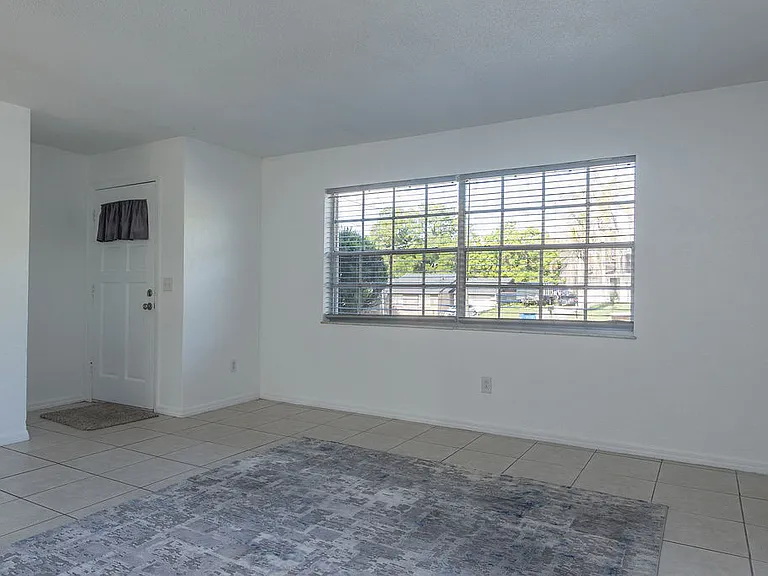 1516 S Boundary St — Photo 4