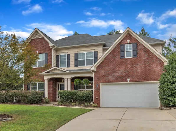 417 Shorehouse Way, Holly Springs, NC 27540
