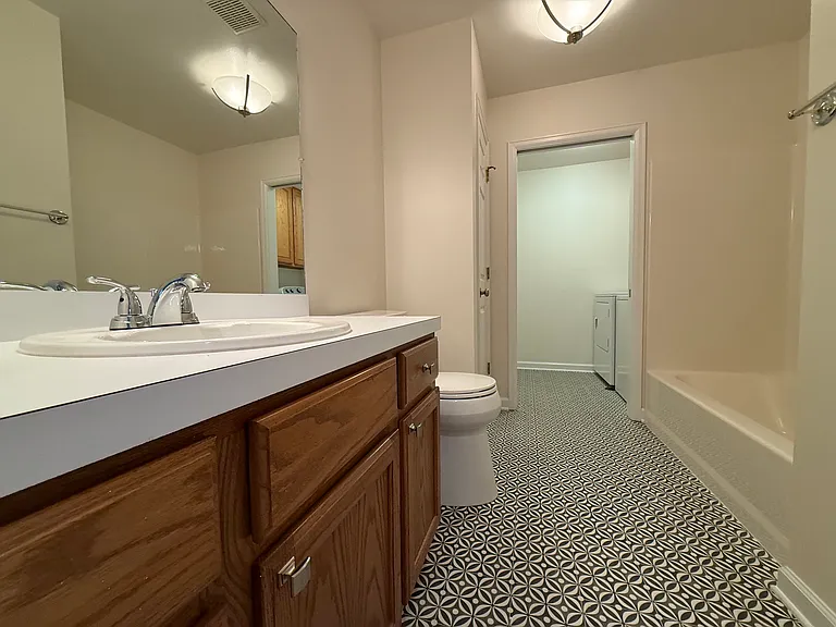 5925 Townsend Pl — Photo 18