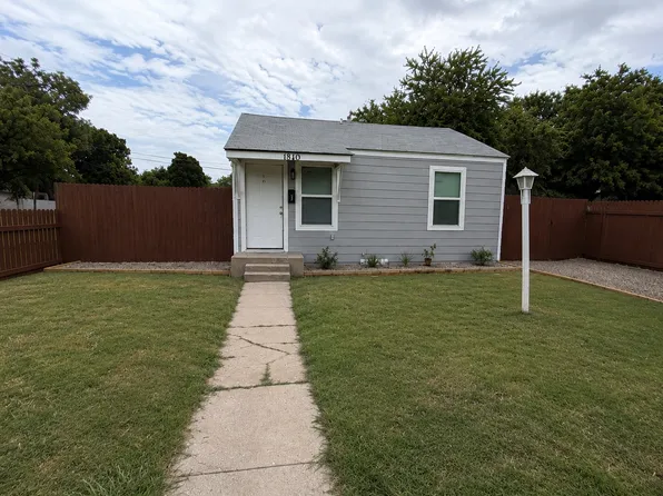 1840 Portland St, Fort Worth, TX 76102