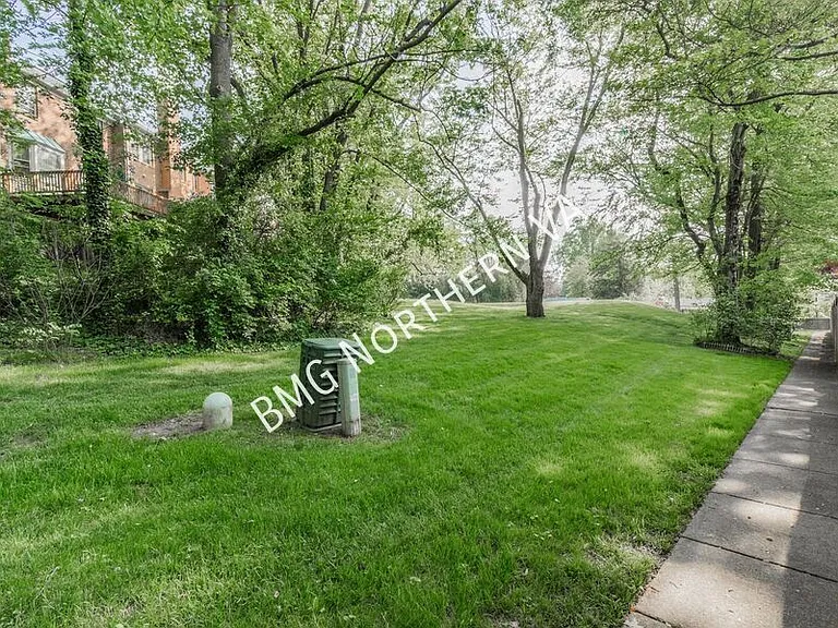 3019 Seven Oaks Pl — Photo 29