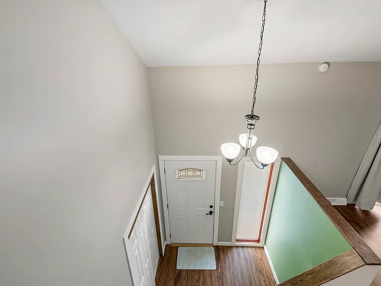9705 S 21st Ave — Photo 33
