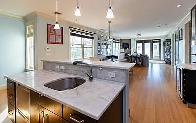2 bed, 2.0 bath, 1284 sqft, $4,500 — Photo 4