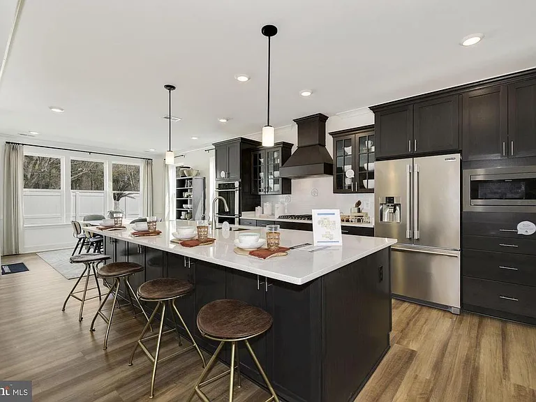 34007 Givens Way — Photo 3