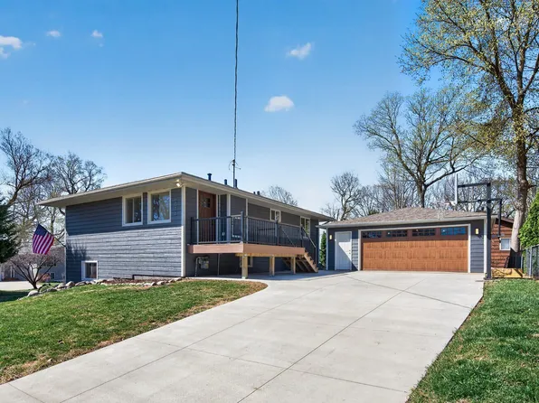 6016 Cherrywood Rd, Mound, MN 55364