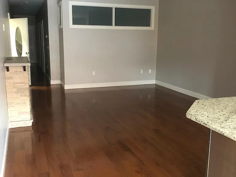 408 Spruce St #2 — Photo 17