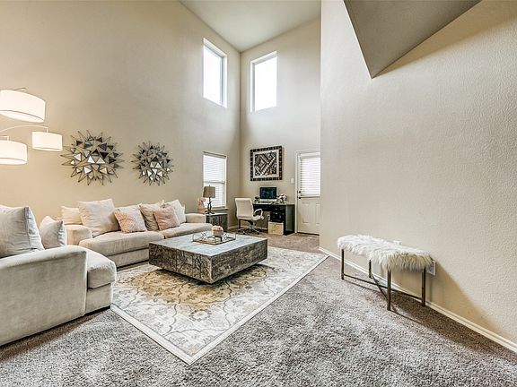 2nd image of 1774 Pioneer Way