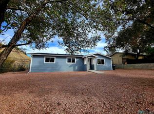 905 Henrietta Dr, Gallup, NM 87301