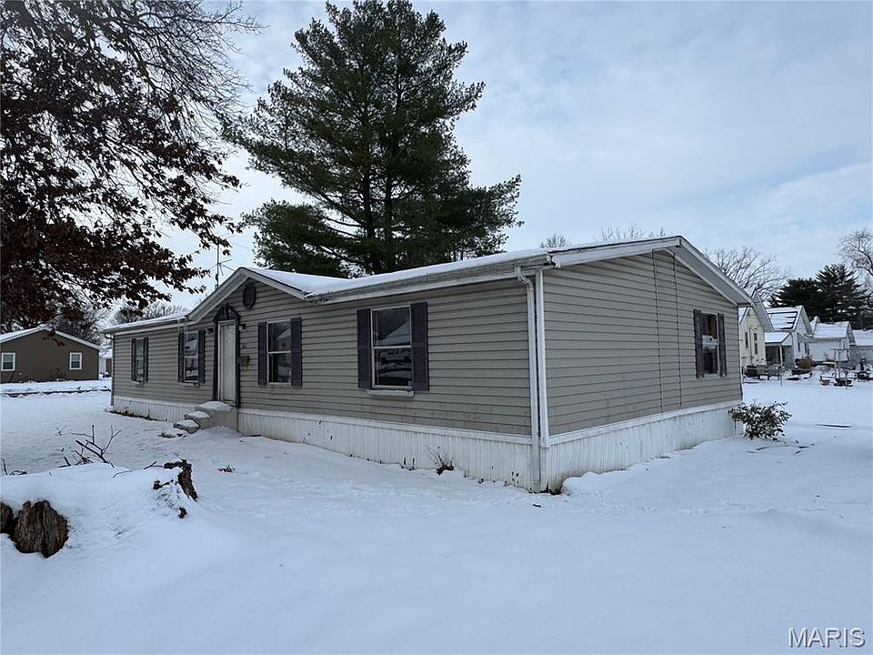 1st image of 602 E Nicholas St