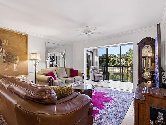 3rd image of 228 Fox Glen Dr APT 3205