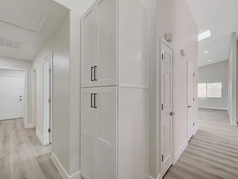3120 Siena Cir — Photo 42
