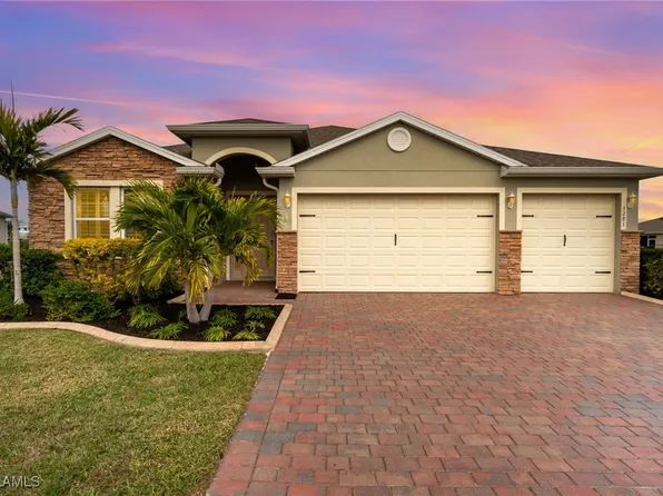 3281 Baravaldo Cir, Cape Coral, FL 33909
