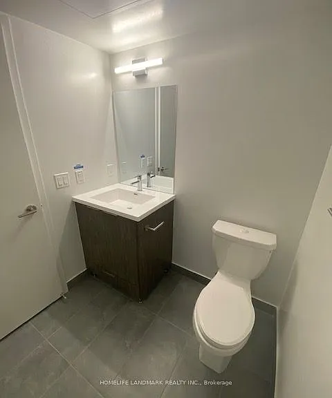 60 Shuter St #1510 — Photo 8