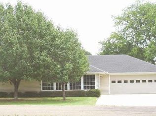 115 Ridgecrest Dr, Gun Barrel City, TX 75156