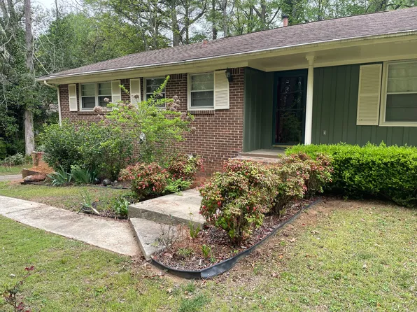 920 Forrest Cir SE, Atlanta, GA 30354